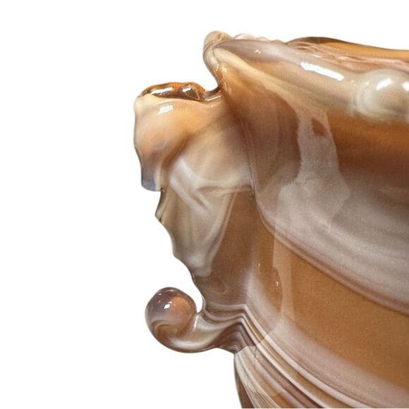 Vintage imperial glass compan caramel and white swirl design. Sea horses on item - Picture 8 of 8